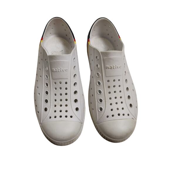 Native Jefferson Sneakers Boys Girls J1 White Black Stripe Sneaker Water Shoes - Picture 3 of 8